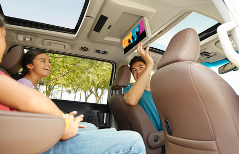 toyota-rear-seat-entertainment-dvd toyota-rear-seat-entertainment-dvd